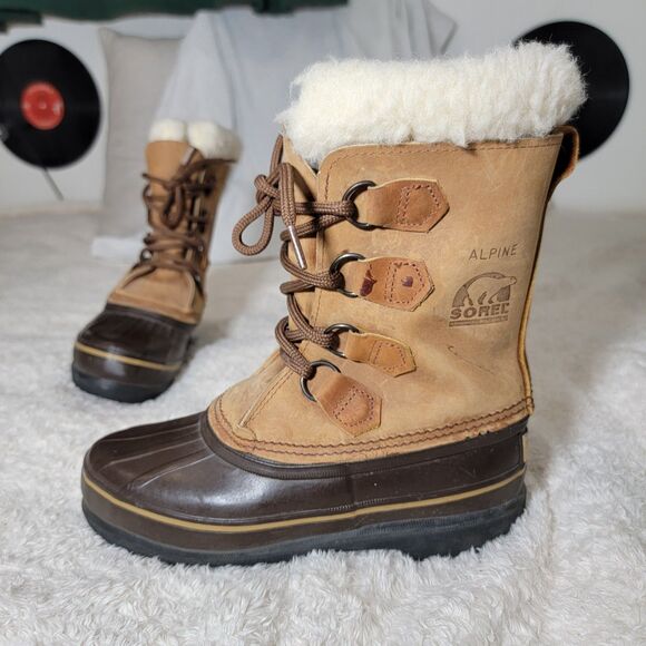 Sorel Shoes - Sorel Alpine Women's Snow Duck Boots Size 6 Tan Leather Fleece Lined Waterproof